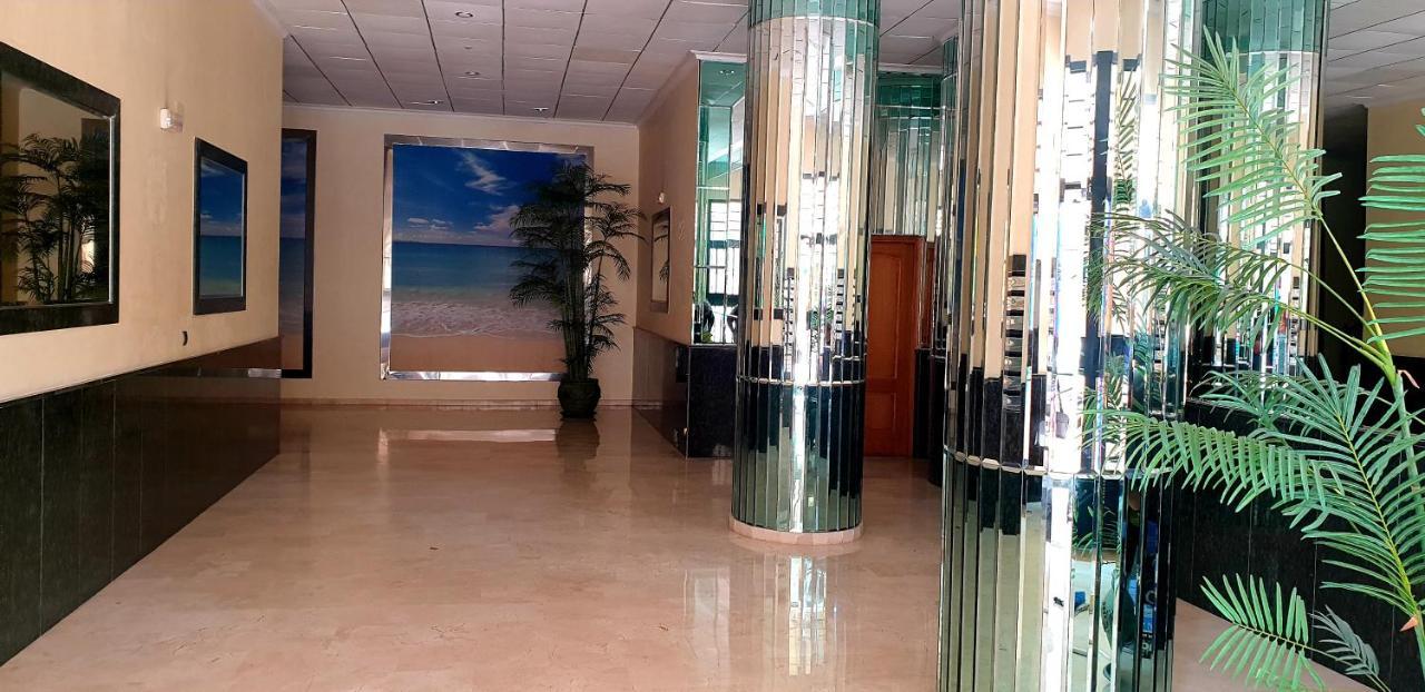 Guardamar Centro Apartment กวาร์ดามาร์เดลเซกูรา ภายนอก รูปภาพ