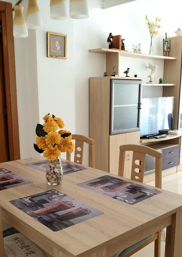 Guardamar Centro Apartment กวาร์ดามาร์เดลเซกูรา ภายนอก รูปภาพ